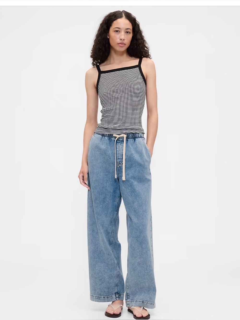 GAP High-Rise Wide-Leg Pull On Jeans